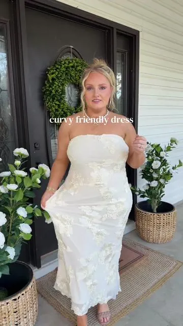 So so stretchy!! #dress #fitteddress #formaldress #midsize #curvystyle @ZESICA-USA 