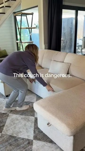 This sleeper sofa might be a problem… now everyone wants to stay the night. 🛋️ #t#tiktokshopcreatorpickst#tiktokshopfindss#sleepersofac#couchtokhomefinds