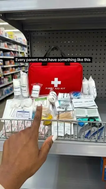I always keep one in my home and my car🙌 Best deal ive seen on  forst aid kit! dont miss out on this one 🚨⛑️🩹 #deals #firstaidkit #sale #parentsoftiktok #parenthack