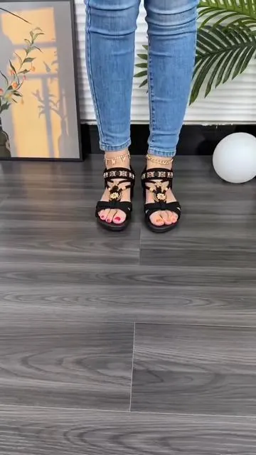#cozyvibes #cloudslides #essentials #unboxing #tiktokmade