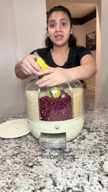 Dispensador para organizar los granos o cereales, con 6 compartimentos… el precio es vigente al momento de la grabación 7-3-2026 y puede cambiar.   #pantryorganization #dispenser #kitchen #home #tiktokshopcreatorpicks 