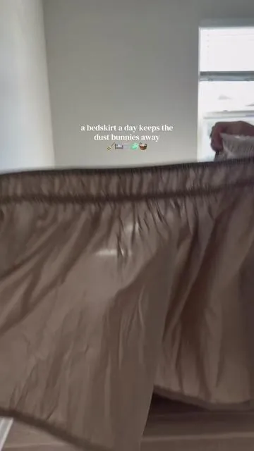 the 30 second interior designer hack & whimsical touch to a bedroom ⭐️✨ love the way I can hide storage and my bed frame with a bedskirt #fyp #bedskirt #clean #organization #bedding 