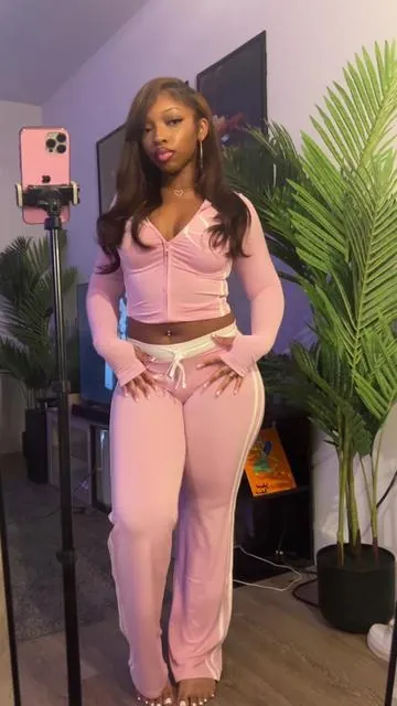 🎀🎀