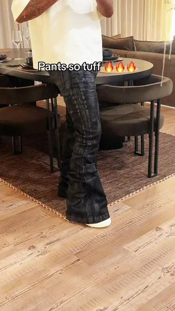 #tiktokshopcreatorpicks #stackeddenim #mensstreetwear #denimstyle #tiktokshopfashion 