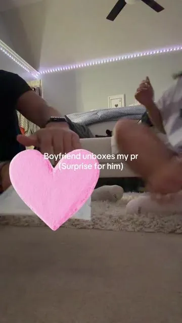 My account might be restricted #fyp #coupletok #ilovemybf #unboxing #relationship 