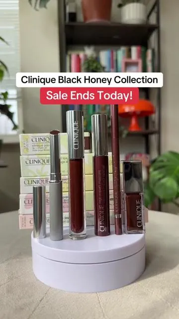 #clinique #cliniqueblackhoneylipstick #blackhoney #blackhoneylipstick #blackhoneyclinique 