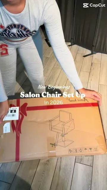 Salon Chair Set Up 😍🫶🏾 Thank you baby for helping me put my chair together 🫶🏾💗  #CapCut #salonchair #really #easytolet #miamihairstylist 