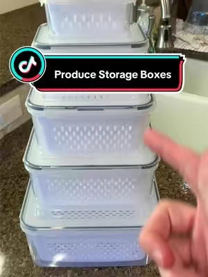Save a ton of money & food! How to keep that produce fresh for weeks. 🍓 #freshfruit #freshproduce #fruitstorage #producestorage #fridgeorganization 