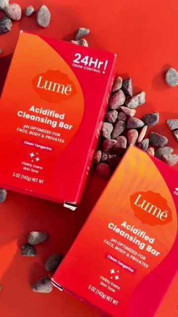 Lume Cleanse & Control Bundle. Double Discount! pH-balanced formula with mandelic acid helps stop odor before it starts while keeping skin healthy and fresh. Great lather and safe for full-body use. #creatorsearchinsights #dealoftheday #odorcontrol #doublediscount #phbalanced 