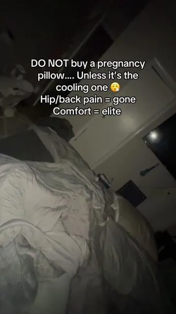Where are my hot sleepers?? I sleep with the cooling pregnancy pillow AND a cooling blanket 💀😭😂 #pregnant #pregnancyproblems #pregnancypillow #babyregistry #postpartum 