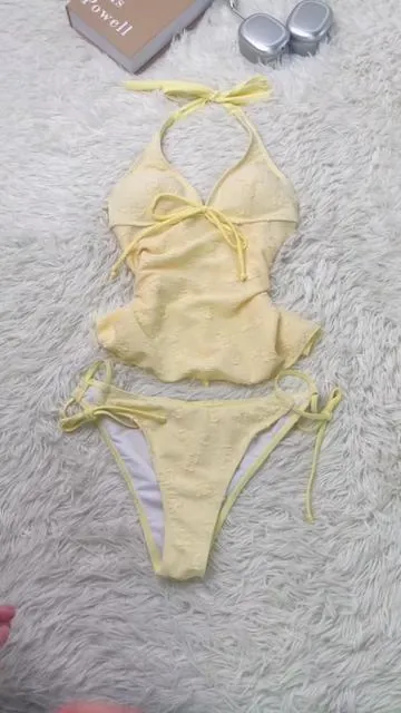 Love this!!! #swimsuit #swimwear #fashion #spotlightfinds #tiktokshopcreatorpicks #tiktokshopspringglowup #2pieceset 