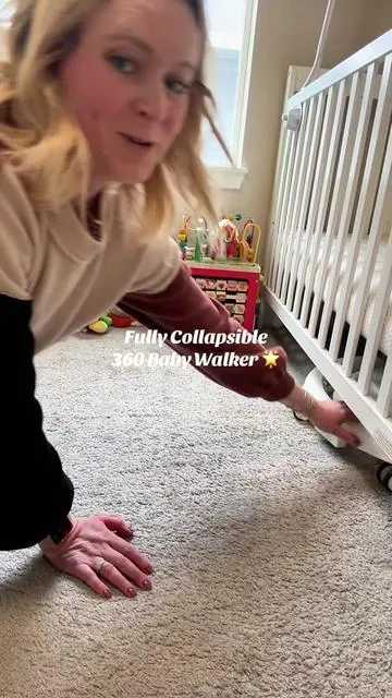 We couldn’t recommend this baby walker more 🐥 #babywalker #babyessentials #babymama #toddlermom #playtime 