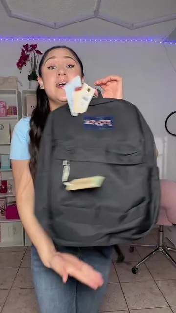 Mochila para los jóvenes #tiktokshopcreatorpicks #tiktokshopholidayhaul #backpack #mochila 