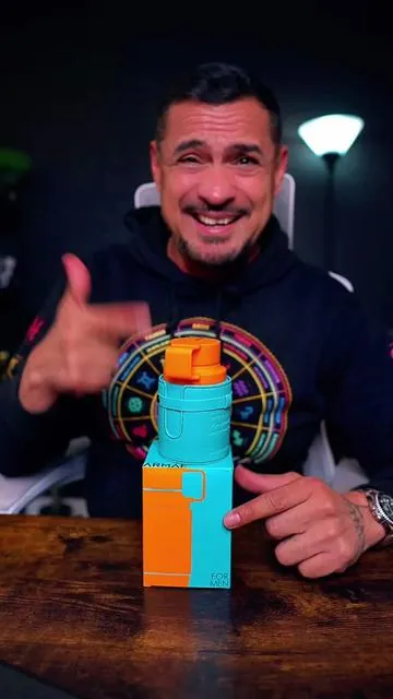 Perfume Armaf Odyssey Mandarin Sky Limited Edition para hombre EDP 100ml. Salida fresca de mandarina y naranja, corazón caramelo y tonka, base ambroxan y maderas. Aroma cítrico fresco con profundidad masculina y trail duradero que impone presencia. Edición limitada en frasco naranja premium. #PerfumeMandarinSky #ArmafOdyssey #AromaCitrico #TikTokShop #perfumeshombre 