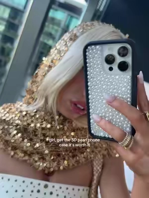 i love her 🤍☁️💫 @Wildflower Cases #phonecase #phoneaccessories #iphone #phonecases #wildflowercases 