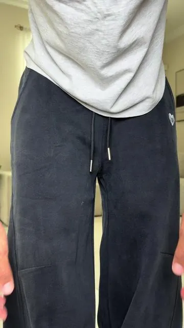 By far my FAVORITE sweats at the moment 🔥