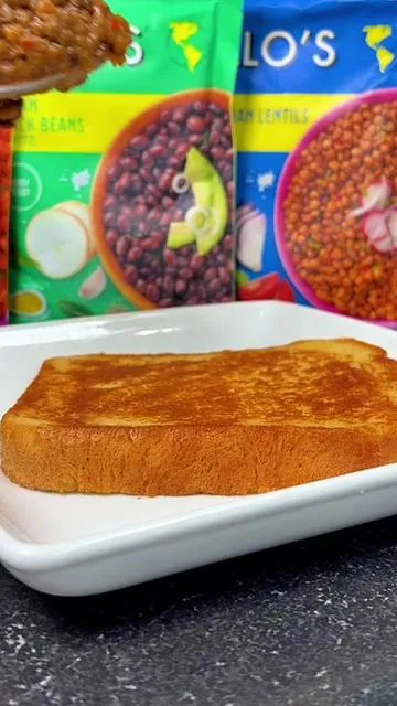 Authentic Latin flavor in minutes! Fillo's ready-to-eat beans bring Cuban, Puerto Rican, and Peruvian recipes straight to your kitchen-no soaking, no cooking, just heat and eat.#beans #sidedish #heatandeat #protien #healthymeals @WalkingTamales 