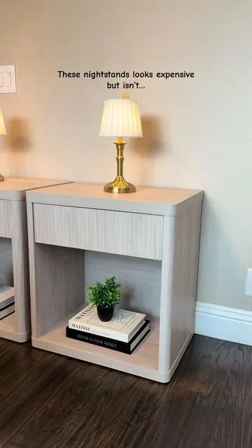Aesthetic nightstand without breaking the bank, comes in two different styles!  Link is in the video.  @Sweetcrispy Shop  #nightstand #flutednightstand #bedroomnightstand #nightstands #tiktokshopcreatorpicks 