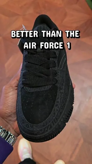 This might be better than the Air Force 1 Low! The Anta Hélà Code is now on the #tiktokshop Click on the shopping cart and see if your size is still available #tiktokshopcreatorpicks #trendingshoes #anta 