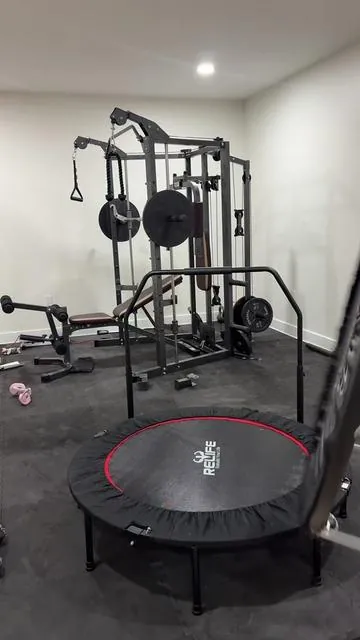 Rebounder o trampolín. Nada más 10 min al dia #rebounder #trampolin #relifesports @Relifesports.Affiliate @Relife Sports 