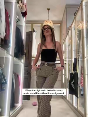 This waistline means business 👩🏻‍💼#fashion #outfit #OOTD #work #tiktokshopcreatorpicks 