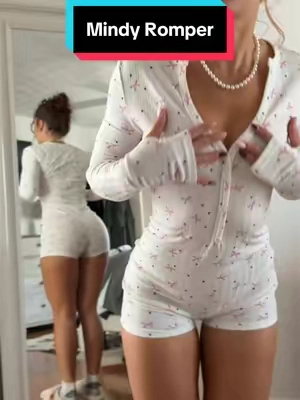 I got a small!! And it’s perfect #tiktokshopcreatorpicks #tiktokshopstockup #pajamas #loungewear #romper 