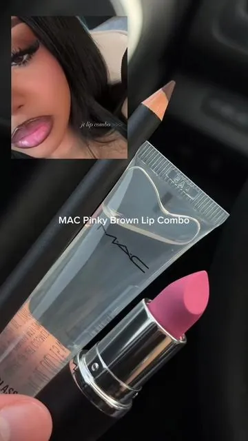 this lip combo eatsss💋ON SALE RIGHT NOW! @M·A·C Cosmetics #maclipstick #lipcombos #lipcombo #maclipcombo #maccosmetics  mac lipliner mac lipstick pink glossy lips pink lipstick brown lip liner pink gloss lip kit lip bundle tiktok exclusive 