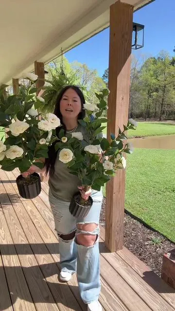 These are STUNNING in person!! #artificialplants #flowers #springflowers #porchdecor 