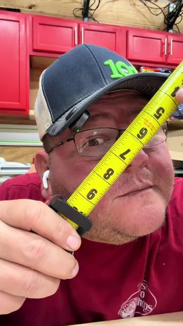 ACPOTEL DT20 - 16ft DIGITAL TAPE MEASURE!! This cool gadget is a must have in your shop/house. It simply takes the guesswork out of getting accurate measurements!! #gadgets #measure #bluecollarboys #coolgadgets #toolsofthetrade @MILESEEY TOOLS @MileseeyGolf @MILESEEY 