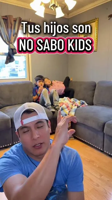 Muchos niños latinos ya no hablan español. Este libro sonoro bilingüe les enseña palabras y sonidos en español e inglés de forma divertida. #NosaboKids #BilingualKids #AprenderEspañol #LatinoParents #TikTokShopFinds