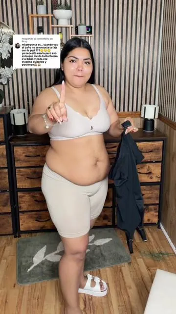 Respuesta a @Rosy ya no batalles más con los zíper de las fajas para ir al baño este nuevo modelo de faja de Yianna está excelente #t#tiktokshopcreatorpickst#tiktokshopstockupy#yiannafajasf#fajasmoldeadorap#posptartum