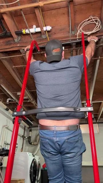 #tiktokshopcreatorpicks #tiktokshopspringglowup #pullups #gymequipment #excercise 