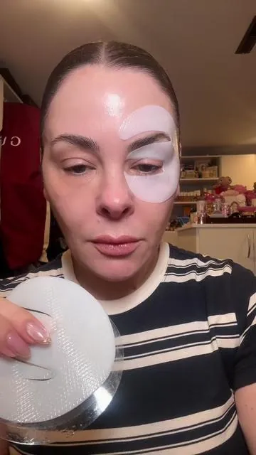 My favorite and BEST eye masks that handle all the issues. From a 49 gal that likes cocktails and salty foods I need. These are my go too - I wear in the plane, driving, bus stop #ttshop #puffy #skincare #eyemask #over40 