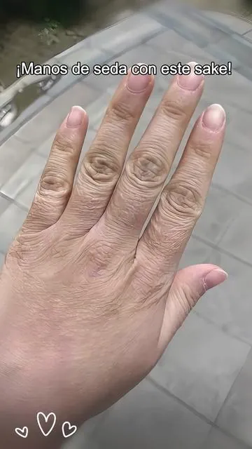 ¡Manos de seda con mascarilla de sake!
