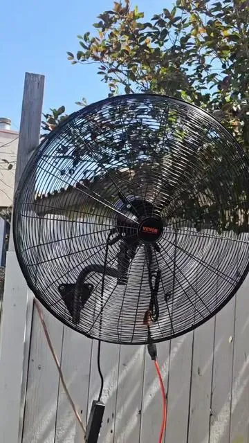 #CapCut  Descripción (English / Español) Industrial wall fan that moves serious air. Perfect for garage, workshop, patio or warehouse. Three speeds, wide oscillation and powerful airflow. Easy wall installation and durable all-metal construction. Abanico industrial de pared que mueve muchísimo aire. Perfecto para garage, taller, patio o almacén. Tres velocidades, oscilación amplia y construcción metálica resistente. Hashtags #VEVOR #WallMountFan #IndustrialFan #GarageFan 