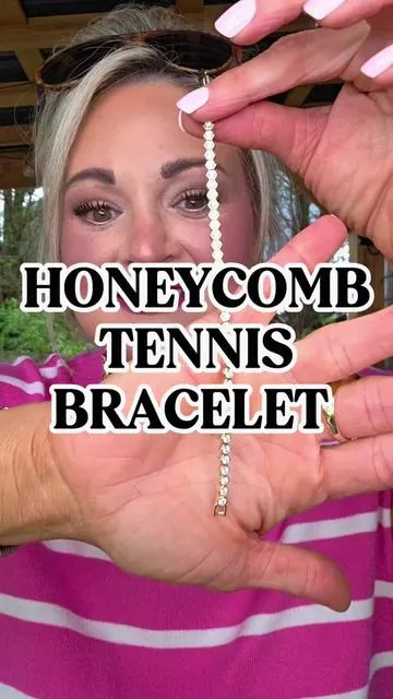 This tennis bracelet is a perfect Mother's Day gift!@PAVOI  #jewelery #bracelet #affordablejewelry #mothersdaygiftideas #CapCut 