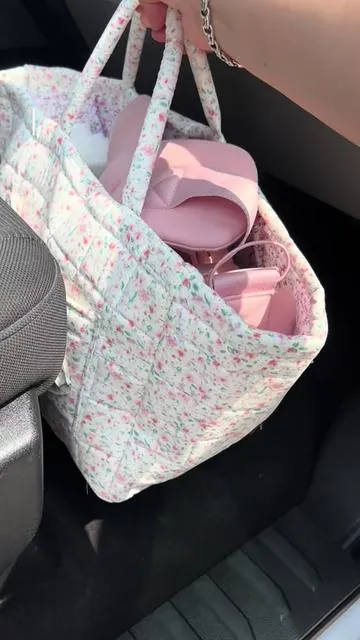 #babygirl #babyessentials #babycarrier 
