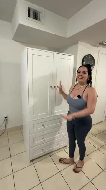 #closet #tiktokcontentcreator #TikTokShopStockUp #tiktokshop #creatorsearchinsights 