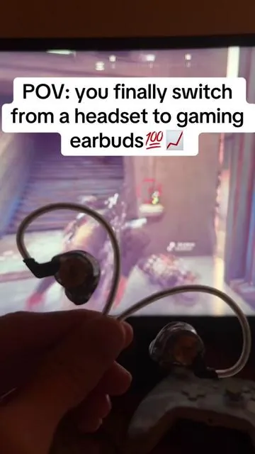 Finally made the switch📈#gaming #gamingheadset #gamingearbuds #arc 