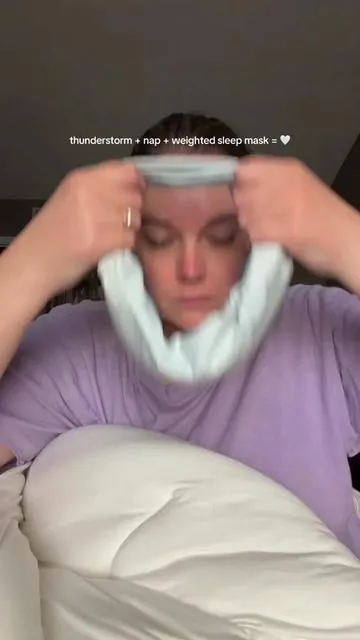 This weighted eye mask is everything #weightedeyemask #coolingeyemask #sleepmask #mellowsleep 
