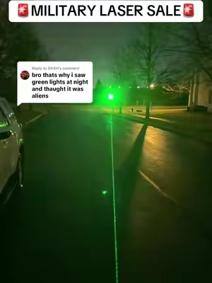 Replying to @DASH no way it’s this cheap and can reach this FAR😱😱 #laserpointer #laser #tiktokshop 