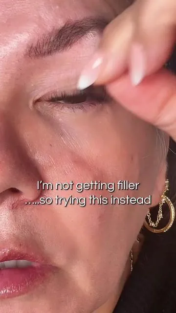 Volufiline for hooded eyes and volume loss. A needle free way to help your skin look fuller over time   #volufilineserum #hoodedeyes #matureskin #volumeloss 