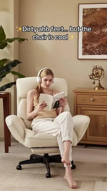 Cross legged chair 