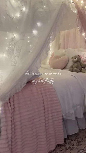 for everybody wanting to know 🎀🩰                                                                  ────୨ৎ────                                      #foryoupage #fyp #canopybed #coquette #pinksetup 