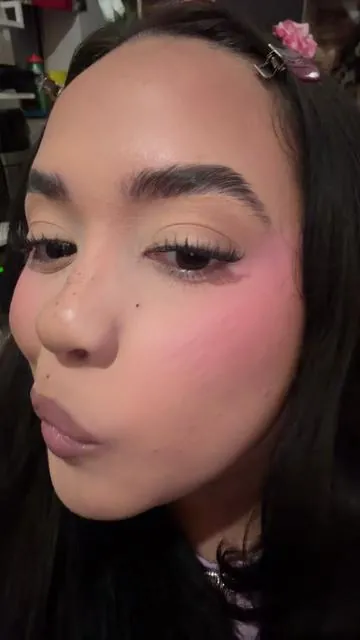 6 hr wear I want to try longer!! So far EATS, coverage is there too @ONE SIZE BEAUTY foundation! It’s on sale rn 