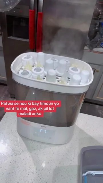 Yo envite w nan on baby shower ou pa konn sa pou w pote, achte sa. Madanm ou ansent achte sa fel supriz. Tout moun ki sansib pou vant pitit yo ta dwe gen youn nan sa yo #fyp #tiktokshop #haitiantiktok #tiktokshopstockup #bottlesterilizer 