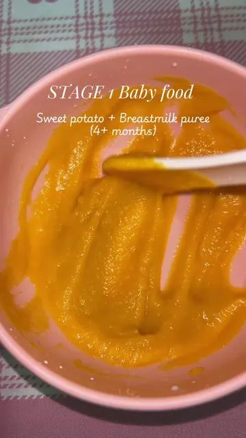 She loved sweet potato purée so far all her puree have been a success💖 What should we try next? #babyfood #puree #babytok #bearbabyfoodmaker #babyfoodreceipes 
