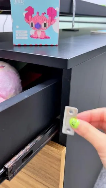 It's time to solve the annoying gap in your cabinet drawer !!!#gaps #drawer #cabinet #magnetic #cabinetry