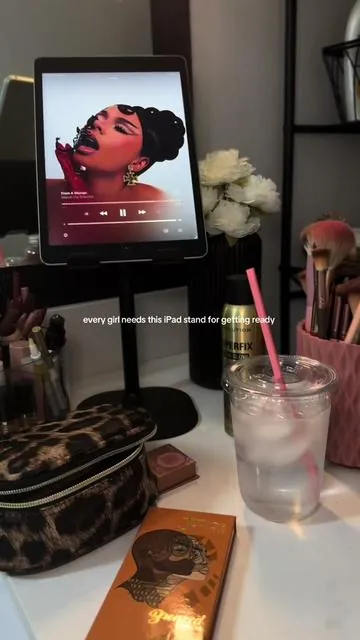 Love #ipadstand #gettingready #girlythings #blackgirltiktok #fyp 