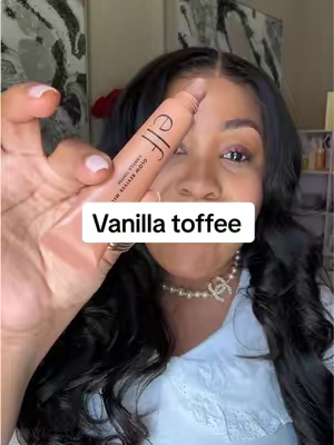 Replying to @Roslyn Beale vanilla toffee ✨ @e.l.f. Cosmetics  #elf #elfcosmetics #glowreviverlipbalm #lipbalm #tintedlipbalm 